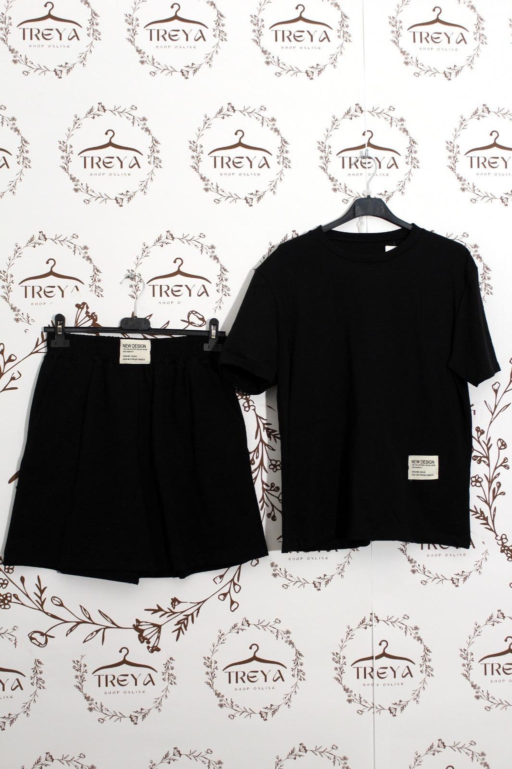 Completo casual — T-shirt e shorts
