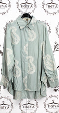 Camicia con ricamo