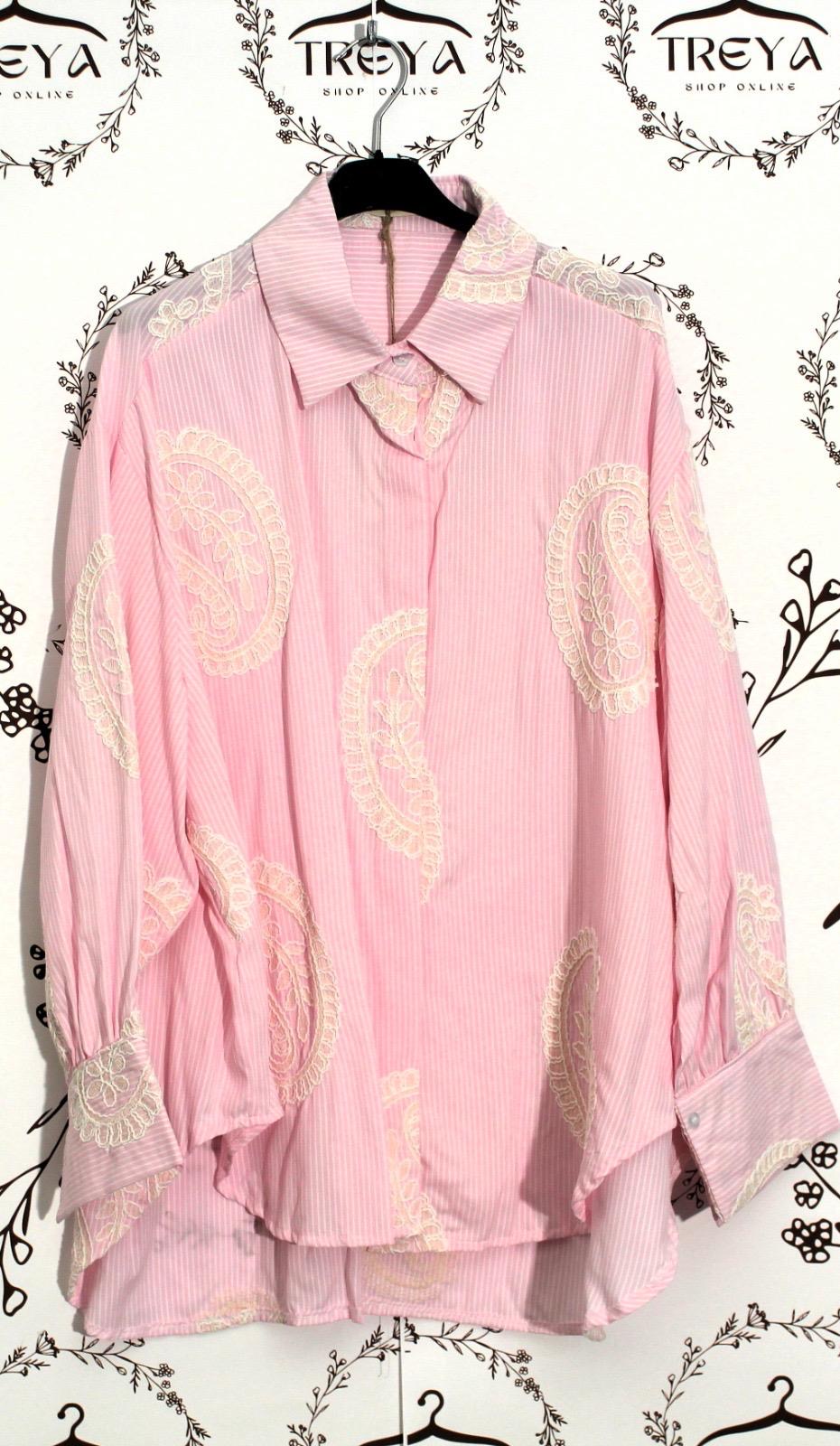 Camicia con ricamo